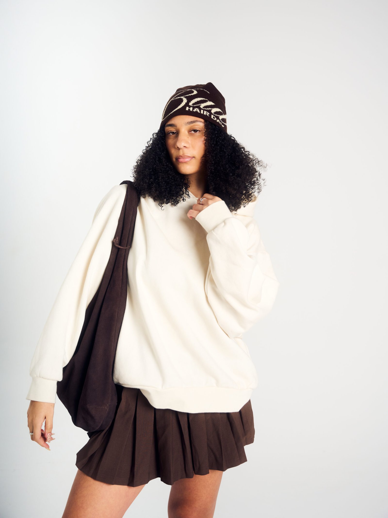 BROWN BEANIE - Image 4